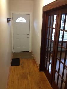 Spacious 3 Bedroom Available August 1st - Photo 4
