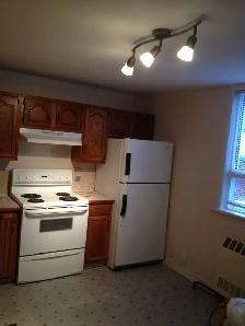Spacious 3 Bedroom Available August 1st - Photo 12