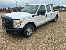 2011 Ford F250 - Photo 2
