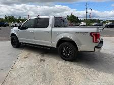 2017 Ford F150 5.0L XLT 4x4 - Photo 4