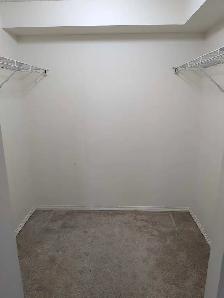 Spotless 1-Bed 1-Bath Condo Apartment in Evergreen - Photo 9