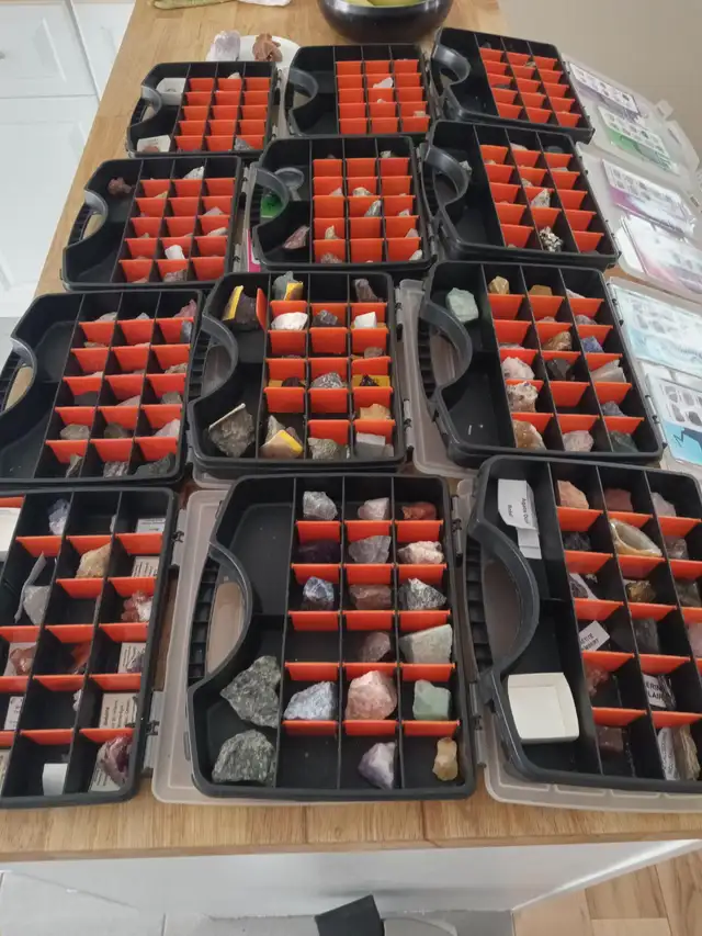 Collection de roches et minéraux