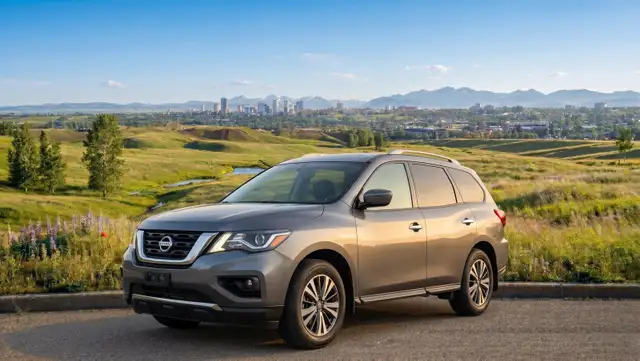 2018 Nissan Pathfinder SV
