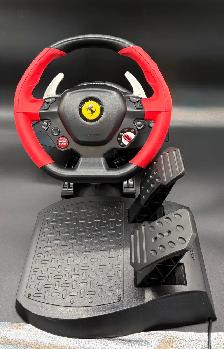 Thrustmaster Ferrari 458 Spider Xbox One Steering Wheel in Box - Photo 3