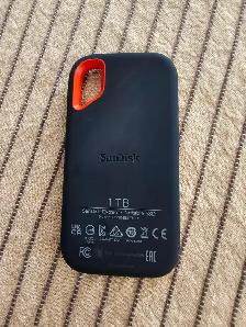 SanDisk Extreme 1TB portable SSD - Photo 2