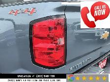 2016 Chevrolet Silverado 1500 LS / 5.3L V8 / 4WD / Crew Cab / 6. - Photo 11