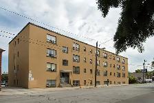 Affordable Bachelor Living with Free Parking!  Eglinton/Vaughan - Photo 2