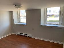 211 King St West #9 -1BR West, Parking, Laundry - Photo 3