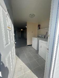 56 Church St #4 - ST STEPHEN 2Br - Newly Renovated, Parking, W/D - Photo 2
