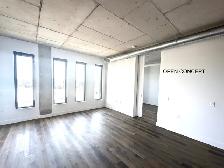 25-073 BRAND NEW condo in NRTH. Fabulous building! Corner unit.. - Photo 2