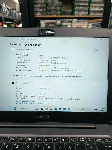Laptop 8 RAM M3 WIN 11 256SSD - Photo 3