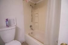 121 Mackan St, Thorold - All Inclusive 2 Bed Lower Unit - Photo 11