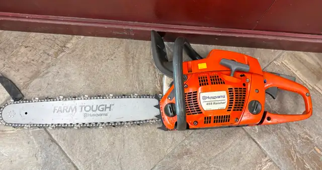 Husqvarna 455 Rancher Gas Chainsaw - 20' Guide Bar