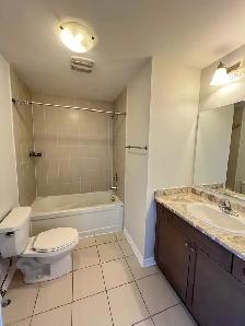 4 Bedroom House for rent - Brampton - Photo 8
