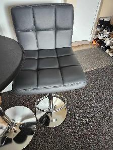 New Bar/bistro set - Photo 2