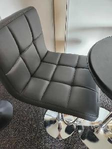 New Bar/bistro set - Photo 4