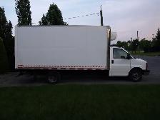 2011 GMC 4500 réfrigéré - Photo 8