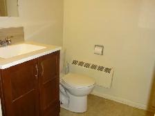 Beltline connaught 2 bedroom apart,  17 av sw $1425/m   electric - Photo 4