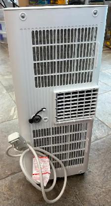 Vissani Portable 8500BTU Air Conditioner /w Window Kit & Remote - Photo 4