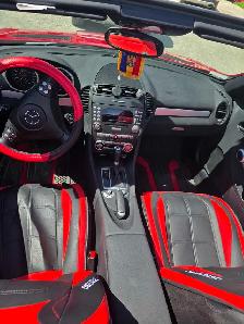 Selling a 2005 Mercedez Benz 350 SLK - Photo 4