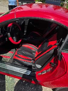 Selling a 2005 Mercedez Benz 350 SLK - Photo 5