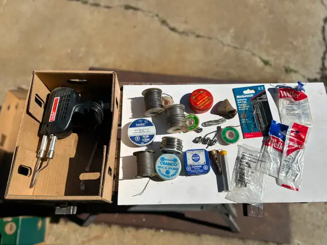 ONE LIKE NEW Weller 260-Watt/200W Professional Soldering Gun Kit