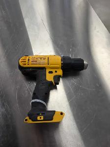 dewalt  20v drill