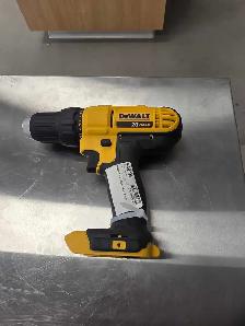 dewalt  20v drill - Photo 2