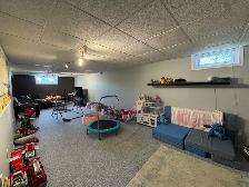 3.5Bed 3Bath House For Rent In Sturgeon Creek - Photo 19