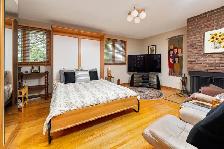 Beautiful Detached 3 Bedroom Home in Pleasant View - Toronto - Photo 6