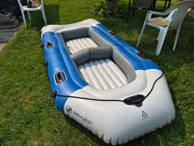 Sevylor Colossus 4 man Dingy