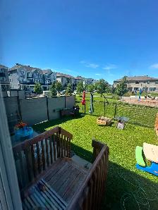 3 Bed 2.5 Bath Townhouse in Barrhaven, 2 Parking, Plaza   Sprt C - Photo 5
