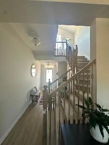 3 Bed 2.5 Bath Townhouse in Barrhaven, 2 Parking, Plaza   Sprt C - Photo 7