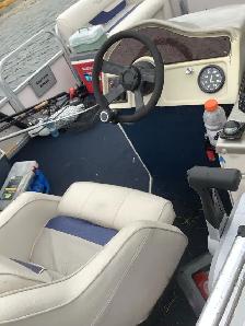 20 foot pontoon boat and trailer for sale - Photo 4