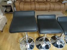 4 Black bar stools. A-1- condition for sale cash only $135.00 or - Photo 3