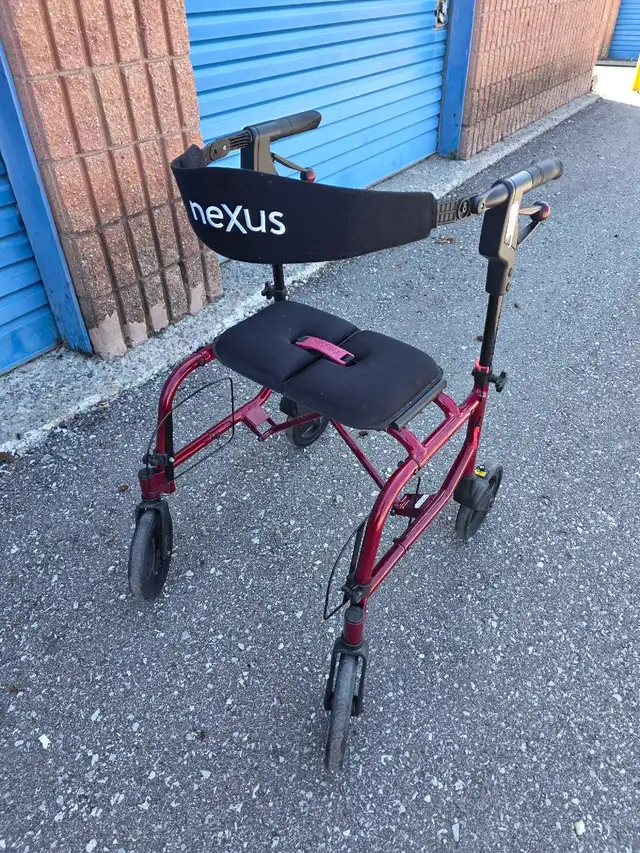 Nexus Rollator Walker