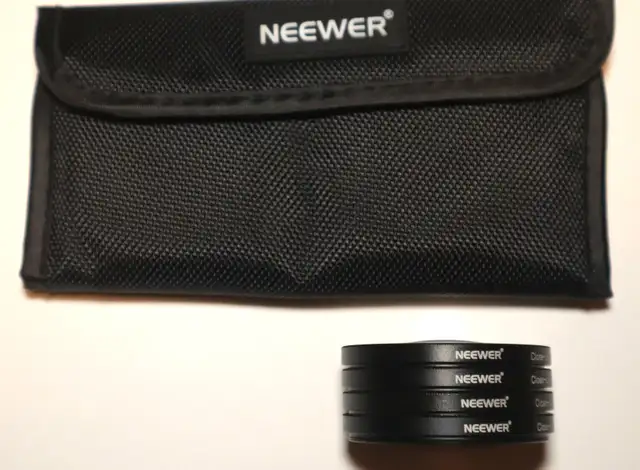 NEEWER 52mm OR 55mm CLOSEUP FILTERS  1,  2,  4,  10