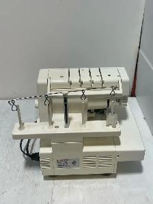 Singer 14SH654 Serger - Photo 2