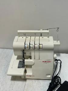 Singer 14SH654 Serger - Photo 6