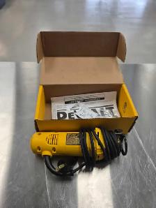dewalt spiral cut saw