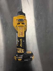 dewalt 20v cut-out tool - Photo 2