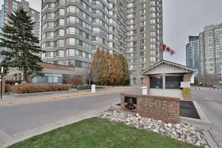 Large 2bdrm den 2bath condo all included Hwy 10 & Burnhamthorpe