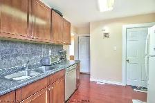 ROOM FOR RENT FANSHAWE COLLEGE AVAILABLE SEPTEMBER 1, 2026. - Photo 8