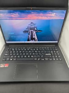 ASUS VIVOBOOK 14 GO W/CHARGER