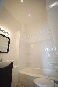 Studio Bachelor Apartment in Durand Neighbourhood - Photo 5