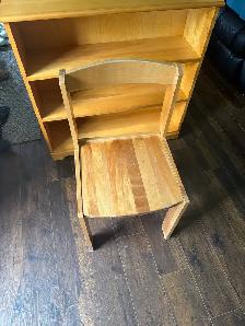 9 piece captains twin bedroom set, real wood pine - Photo 2