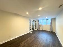 BEAUTIFUL 3 DEN DETACHED HOUSE WITH MODERN UPGRADES - Photo 6