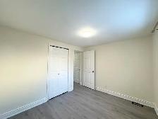 BEAUTIFUL 3 DEN DETACHED HOUSE WITH MODERN UPGRADES - Photo 11