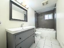 BEAUTIFUL 3 DEN DETACHED HOUSE WITH MODERN UPGRADES - Photo 16