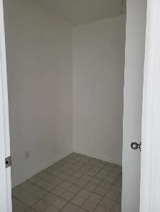 Logement 4 1/2 a louer (Auteuil Laval) Disponible maintenant - Photo 8
